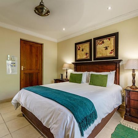 Country Lane Lodge Уайт-Ривер Экстерьер фото