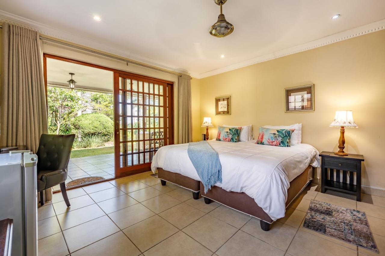 Country Lane Lodge Уайт-Ривер Экстерьер фото